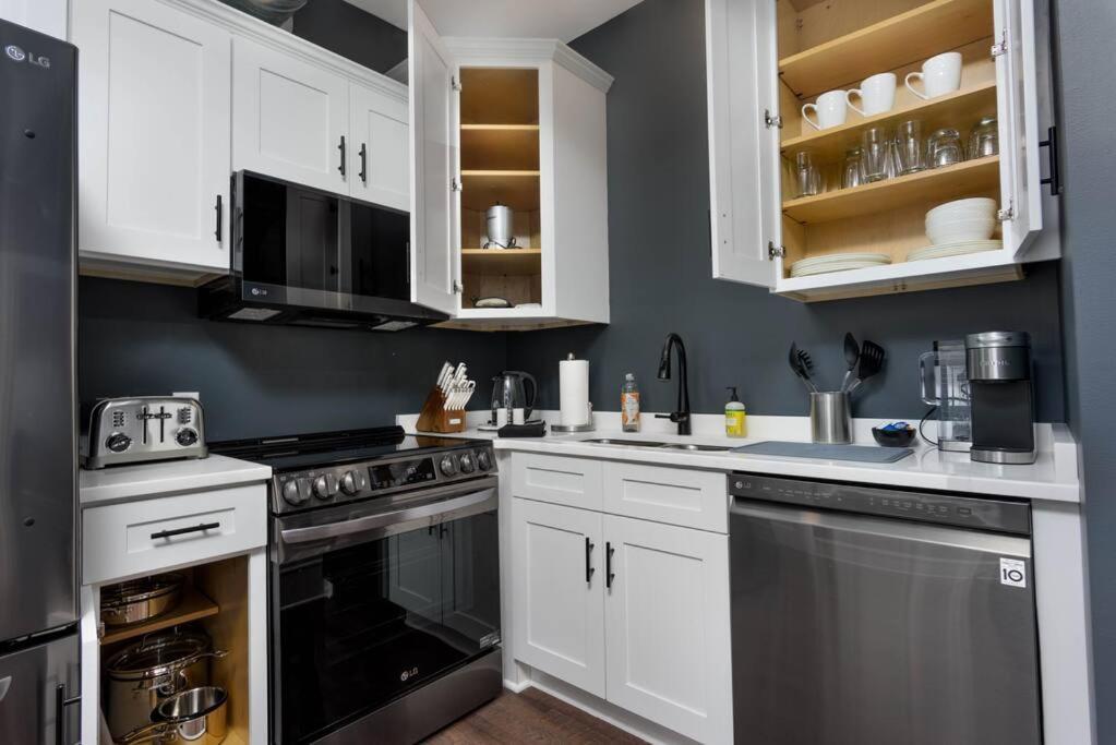 Flats On Front - Riverfront Gem Fast Wi-Fi 3F Harrisburg Luaran gambar
