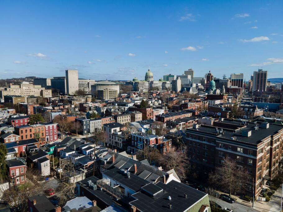 Flats On Front - Riverfront Gem Fast Wi-Fi 3F Harrisburg Luaran gambar